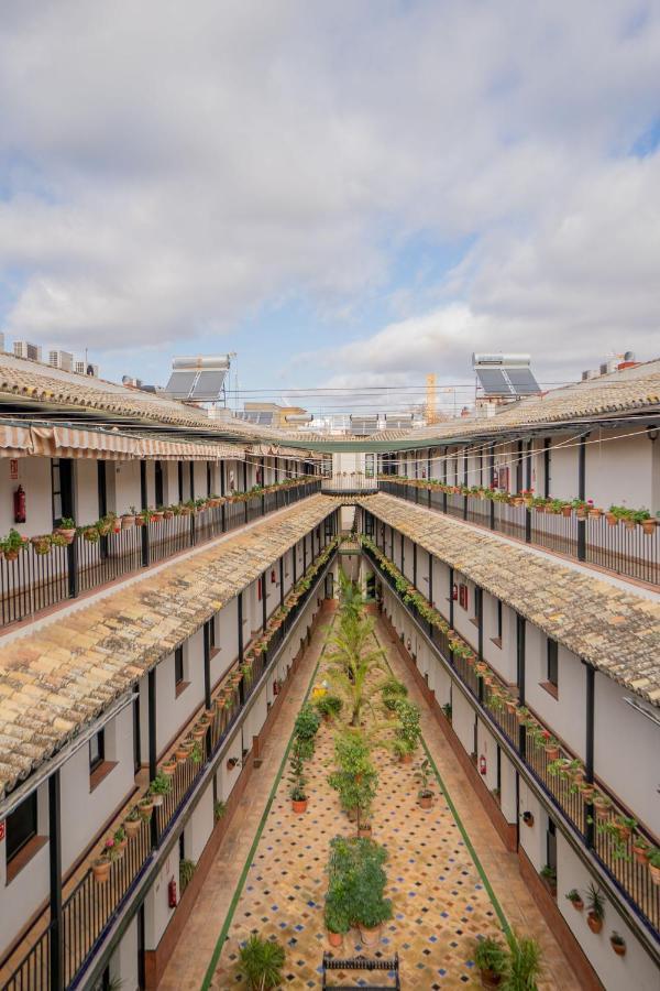 Rentalsevilla Durmiendo En La Alameda Seville Exterior photo
